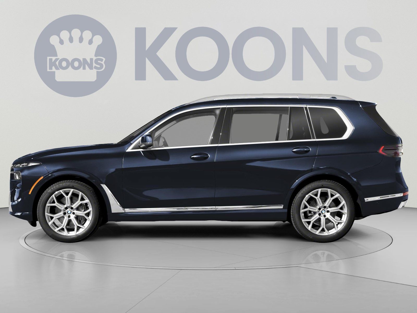 Used 2024 BMW X7 xDrive40i w/ M Sport Package AWD/4WD image 4