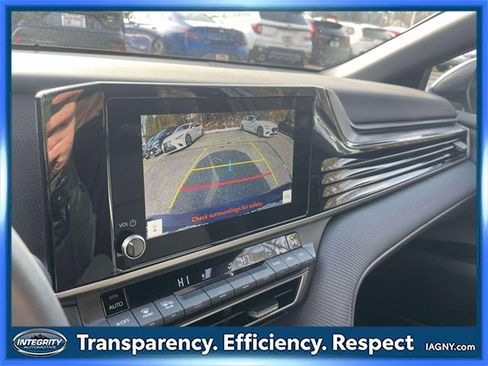 Certified 2025 Toyota Camry SE image 29