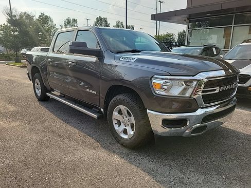 Used 2020 RAM 1500 Tradesman AWD/4WD image 2
