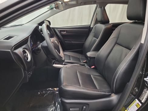 Used 2017 Toyota Corolla XLE FWD image 9