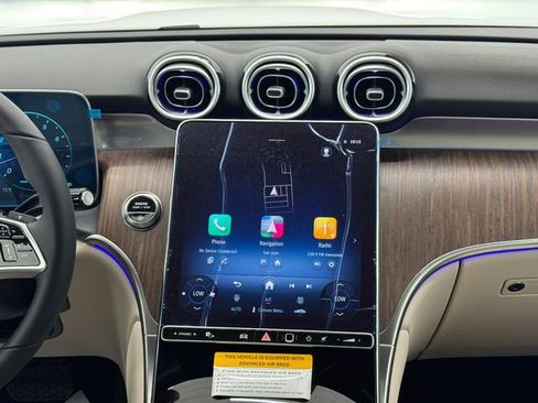 New 2026 Mercedes-Benz GLC 300 image 4