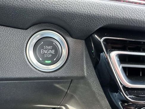 Certified 2024 Chevrolet Traverse RS w/ LPO, Floor Liner Package image 19