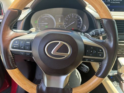 Used 2020 Lexus RX 450hL AWD w/ Premium Package image 10