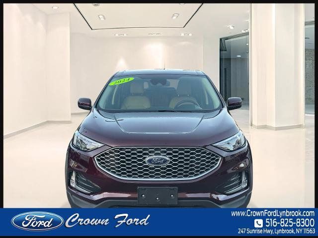 Certified 2024 Ford Edge SEL w/ Convenience Package AWD/4WD image 2