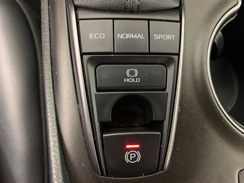 Used 2024 Toyota Camry XSE image 27