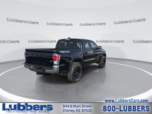 Used 2023 Toyota Tacoma TRD Off-Road image 8
