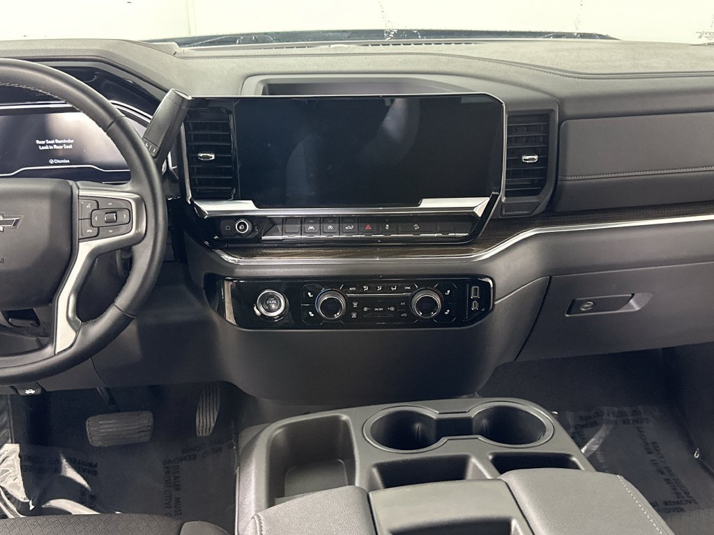 Used 2024 Chevrolet Silverado 1500 RST w/ Z71 Off-Road Package AWD/4WD image 20