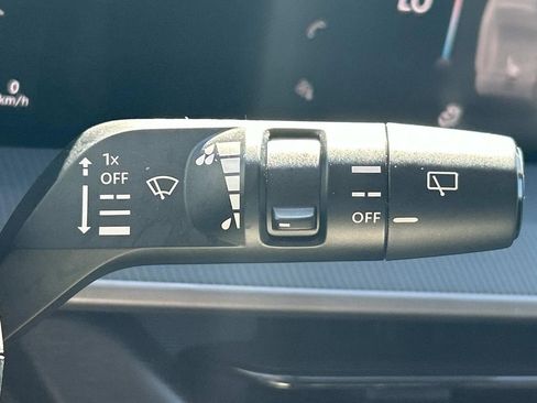 Certified 2025 Nissan Murano SV AWD/4WD image 31