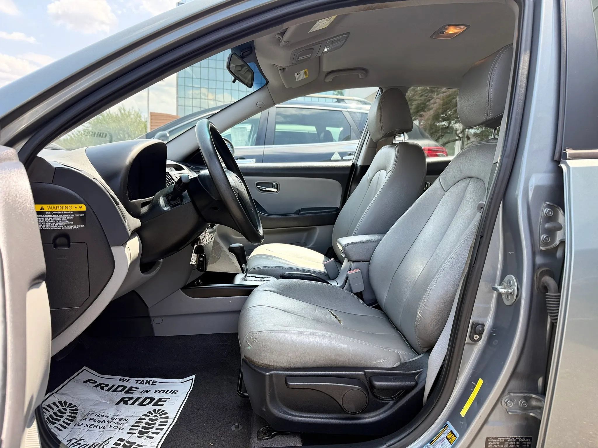 Used 2010 Hyundai Elantra GLS FWD image 10