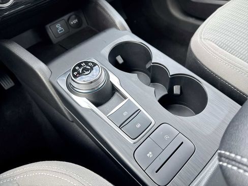 Used 2022 Ford Escape S image 29