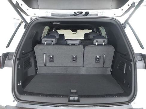 New 2026 Chevrolet Traverse LT w/ Midnight/Sport Edition FWD image 27