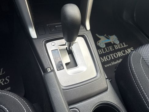 Used 2014 Subaru Forester 2.5i AWD/4WD image 35