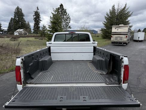 Used 1995 Ford F250 XLT image 78