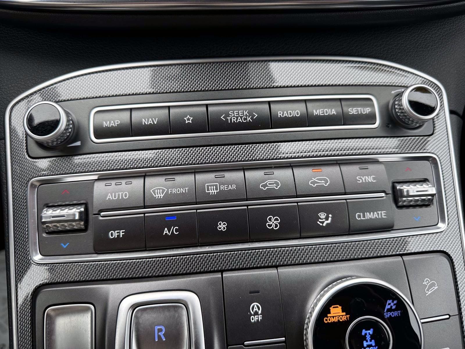 Used 2023 Hyundai Santa Fe SEL AWD/4WD image 23