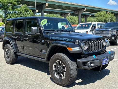 Used 2024 Jeep Wrangler Unlimited Rubicon 4xe AWD/4WD image 1