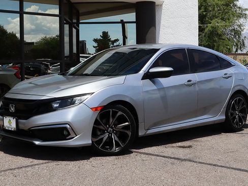 Used 2021 Honda Civic Sport image 2