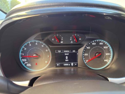 Used 2018 Chevrolet Traverse LT w/ LPO, Black Accent Package image 40