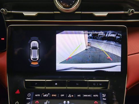 New 2026 Maserati Grecale Modena image 39