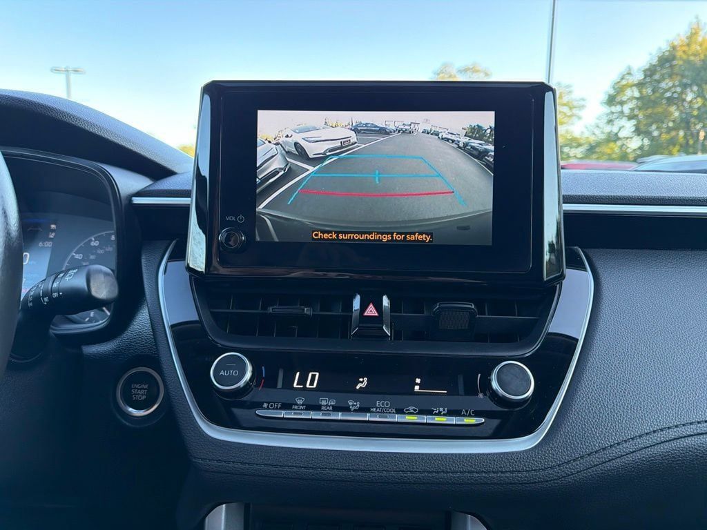 Certified 2023 Toyota Corolla Cross LE w/ Moonroof Package AWD/4WD image 30