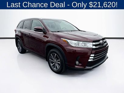 Used 2017 Toyota Highlander XLE