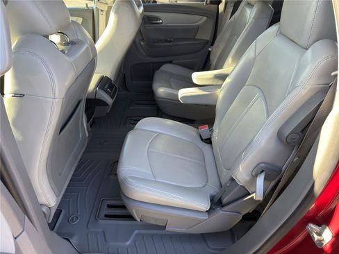 Used 2014 Chevrolet Traverse LT AWD/4WD image 13
