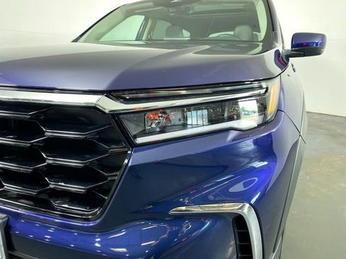 Used 2025 Honda Pilot Touring image 30