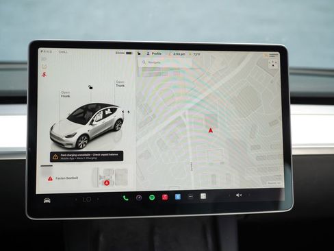 Used 2023 Tesla Model Y Long Range AWD/4WD image 28