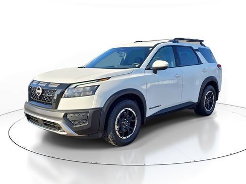 New 2025 Nissan Pathfinder Rock Creek image 2