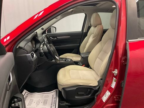 Used 2017 MAZDA CX-5 Touring w/ Preferred Equipment Package AWD/4WD image 13
