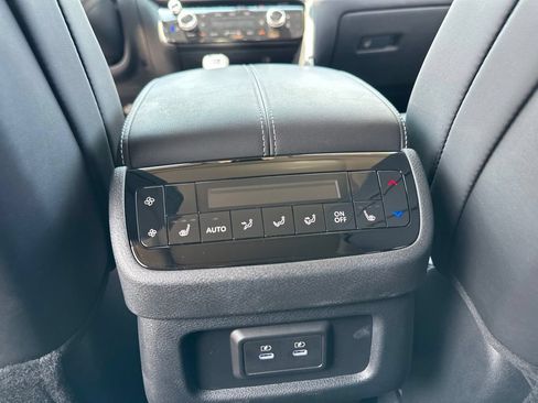 Certified 2026 INFINITI QX60 Luxe w/ Family Package AWD/4WD image 50