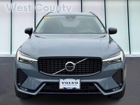 Certified 2023 Volvo XC60 B5 Ultimate w/ Climate Package AWD/4WD image 10