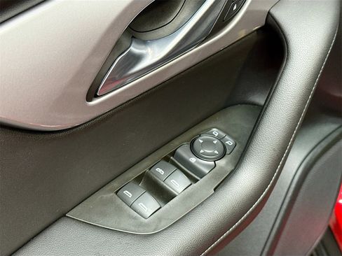 Used 2021 Chevrolet Blazer LT w/ LPO, Black Accent Package image 18