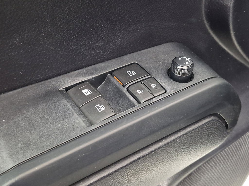 Used 2019 Toyota Tacoma SR RWD image 14