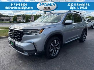 Used 2023 Honda Pilot Touring video 1