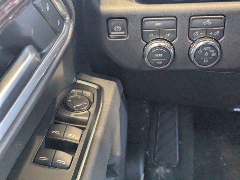 New 2026 GMC Sierra 1500 Elevation image 21