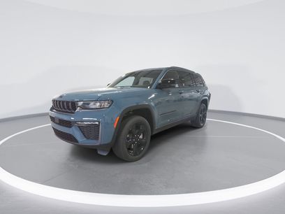 New 2026 Jeep Grand Cherokee L Limited w/ Limited Altitude Package