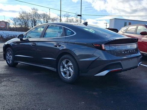 New 2026 Hyundai Sonata SE image 3