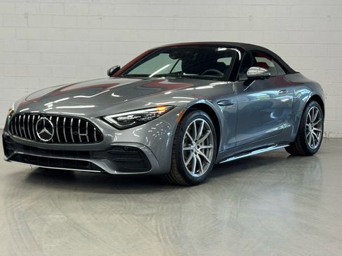 Used 2023 Mercedes-Benz SL 43 AMG w/ Driver Assistance Package image 1