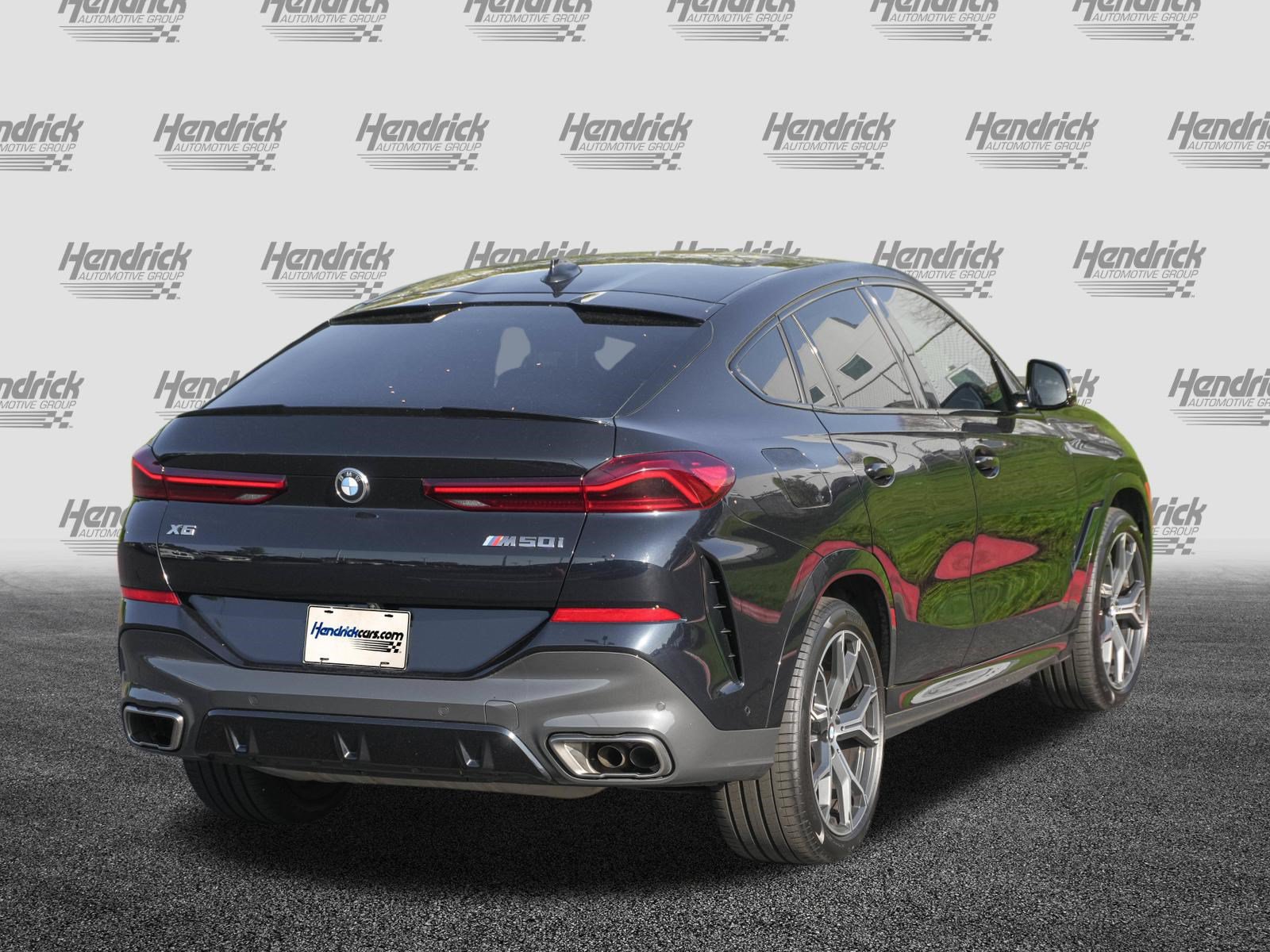 Used 2023 BMW X6 M50i w/ Parking Assistance Package AWD/4WD image 9