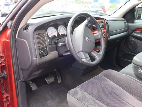 Used 2005 Dodge Ram 1500 Truck SLT w/ Daytona Edition Group image 17