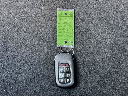 Certified 2026 Honda Odyssey EX-L image 38