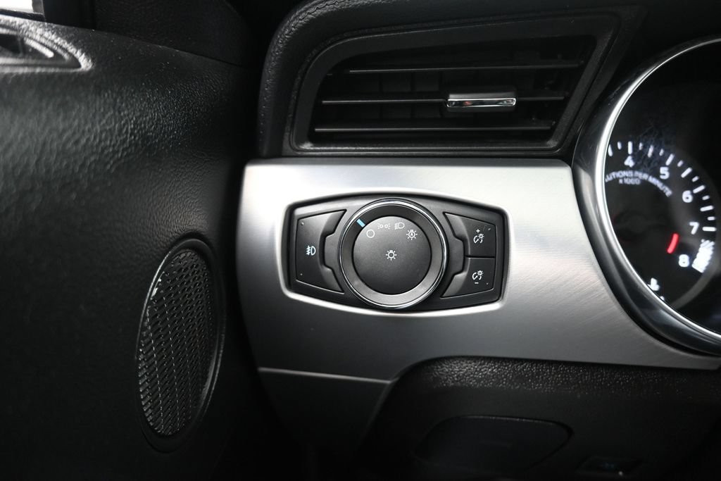 Used 2021 Ford Mustang GT Premium w/ Black Accent Package RWD image 26