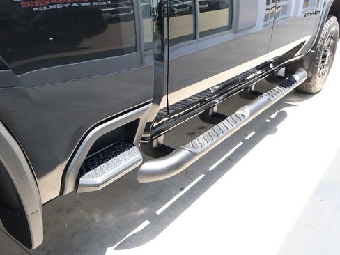 Used 2024 Chevrolet Silverado 2500 LT w/ Midnight Edition AWD/4WD image 38