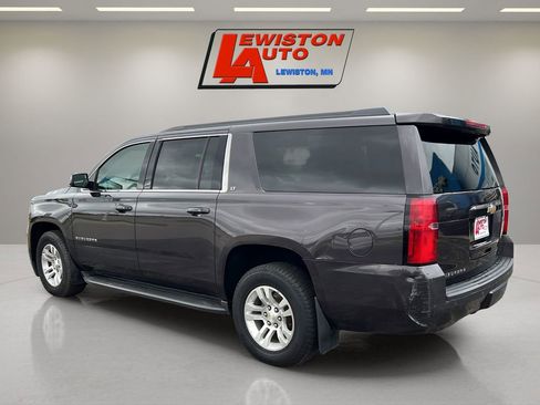 Used 2015 Chevrolet Suburban LT w/ Luxury Package AWD/4WD image 11