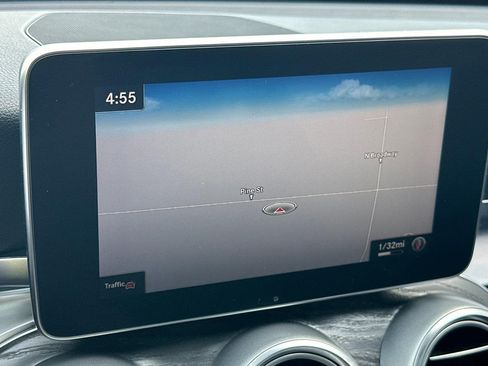 Used 2016 Mercedes-Benz C 350e Sedan image 25