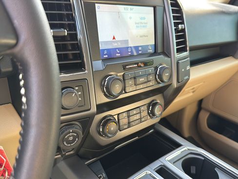 Used 2020 Ford F150 XLT w/ Equipment Group 302A Luxury AWD/4WD image 20