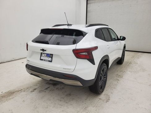 New 2026 Chevrolet Trax ACTIV w/ Sunroof Package image 14