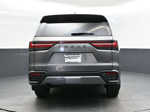 New 2026 Lexus LX 600 4WD w/ Luxury Package image 7