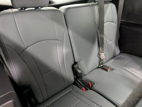 Used 2023 Buick Enclave Premium w/ Experience Buick Package image 26