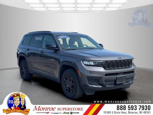 Certified 2024 Jeep Grand Cherokee L Laredo AWD/4WD image 1